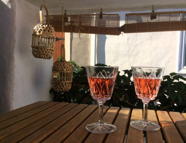 rosé at the terrace of Casa thau